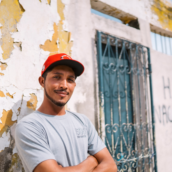 505 Mi Gente First Release Classic Tee Hollow Gray