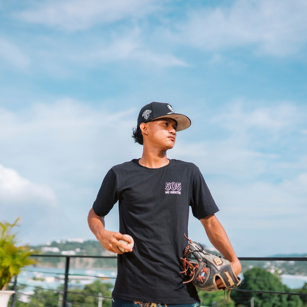 505 Mi Gente First Release Classic Tee Hollow Black